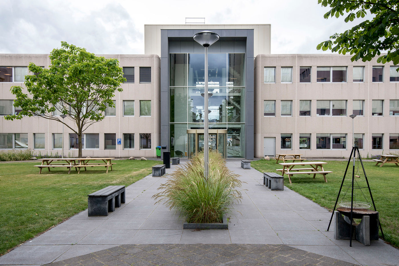 Het Nine IT-kantoor in het Dotslash-gebouw